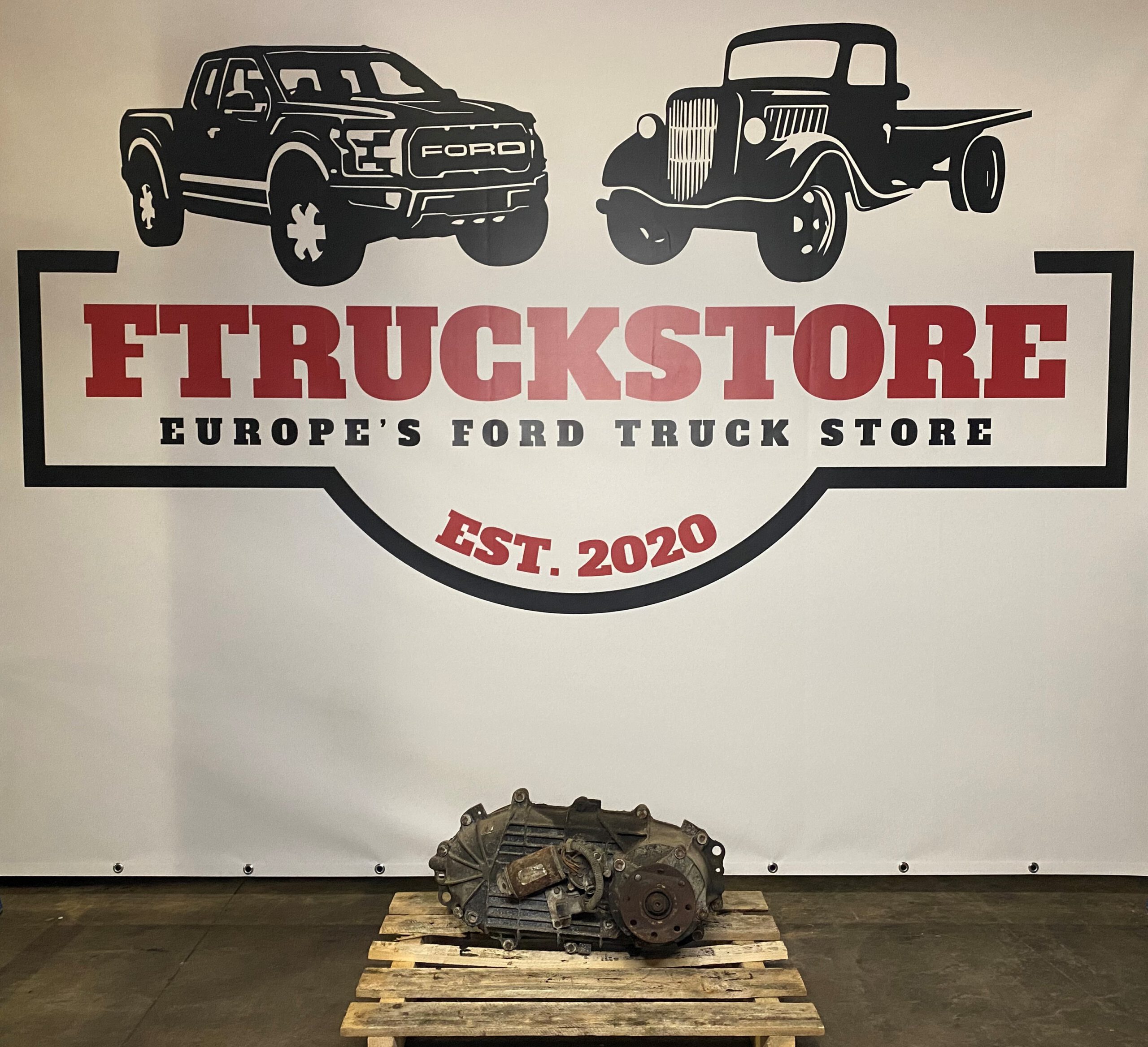 Transfer case Bronco 5.8 EFI/E4OD 4X4 1995