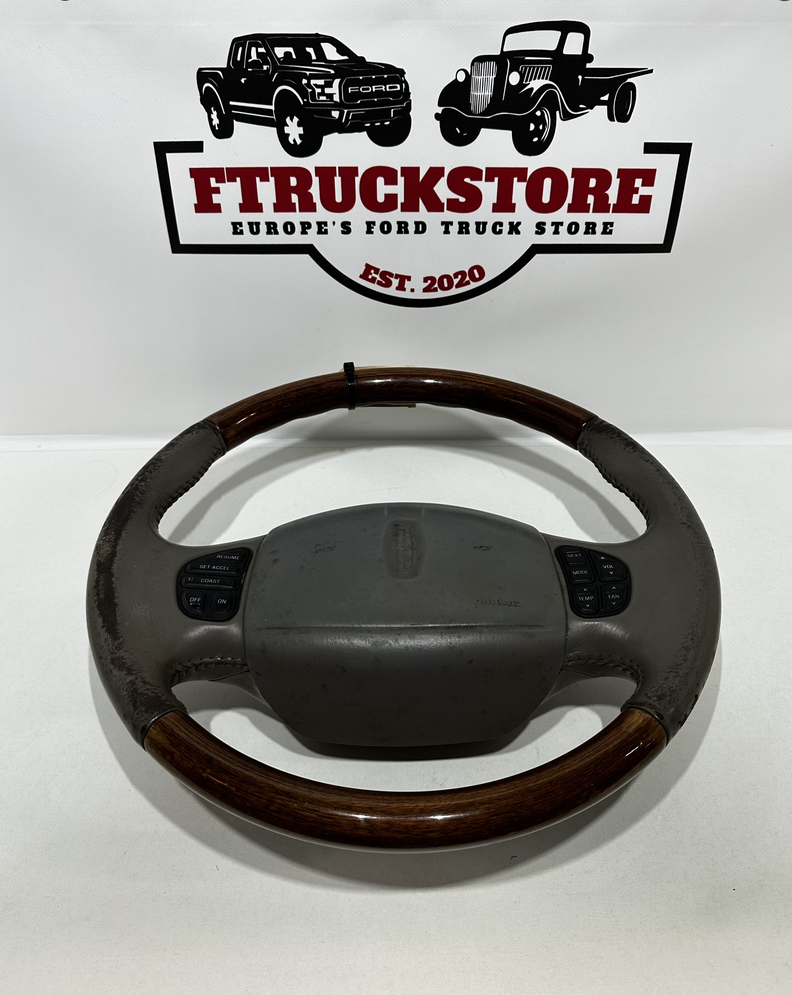 Lincoln Navigator 1999 Steering Wheel