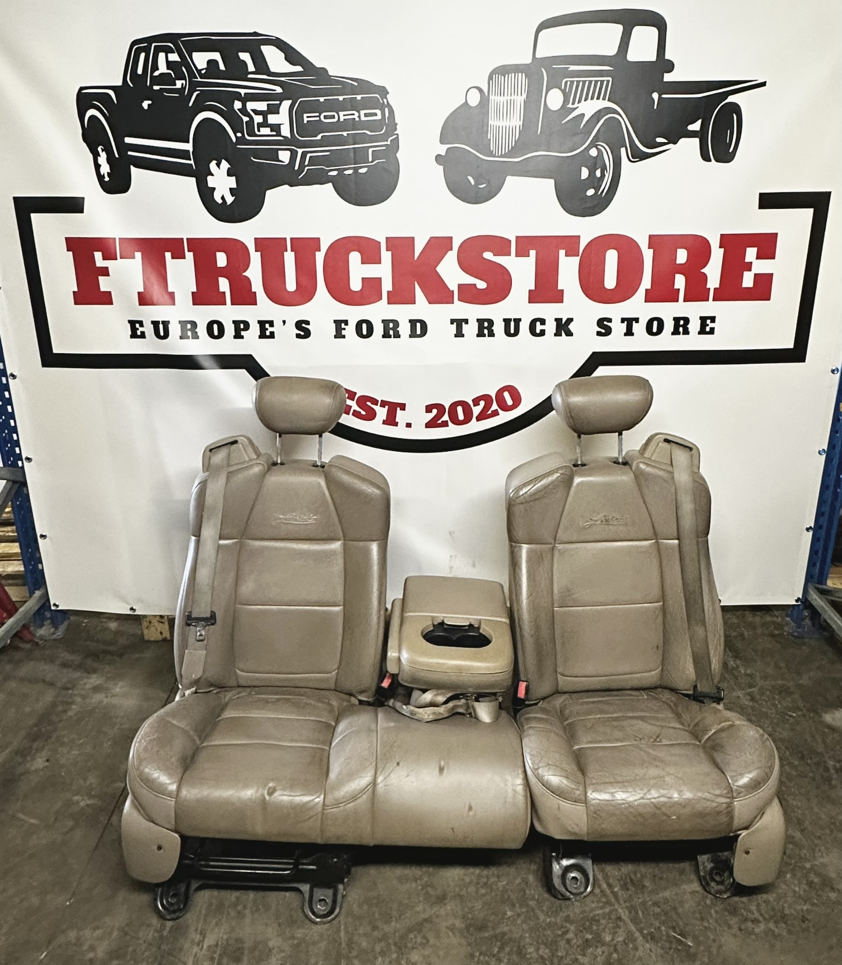 Ford F150/F250 Lariat 1997/2002 Interior Set