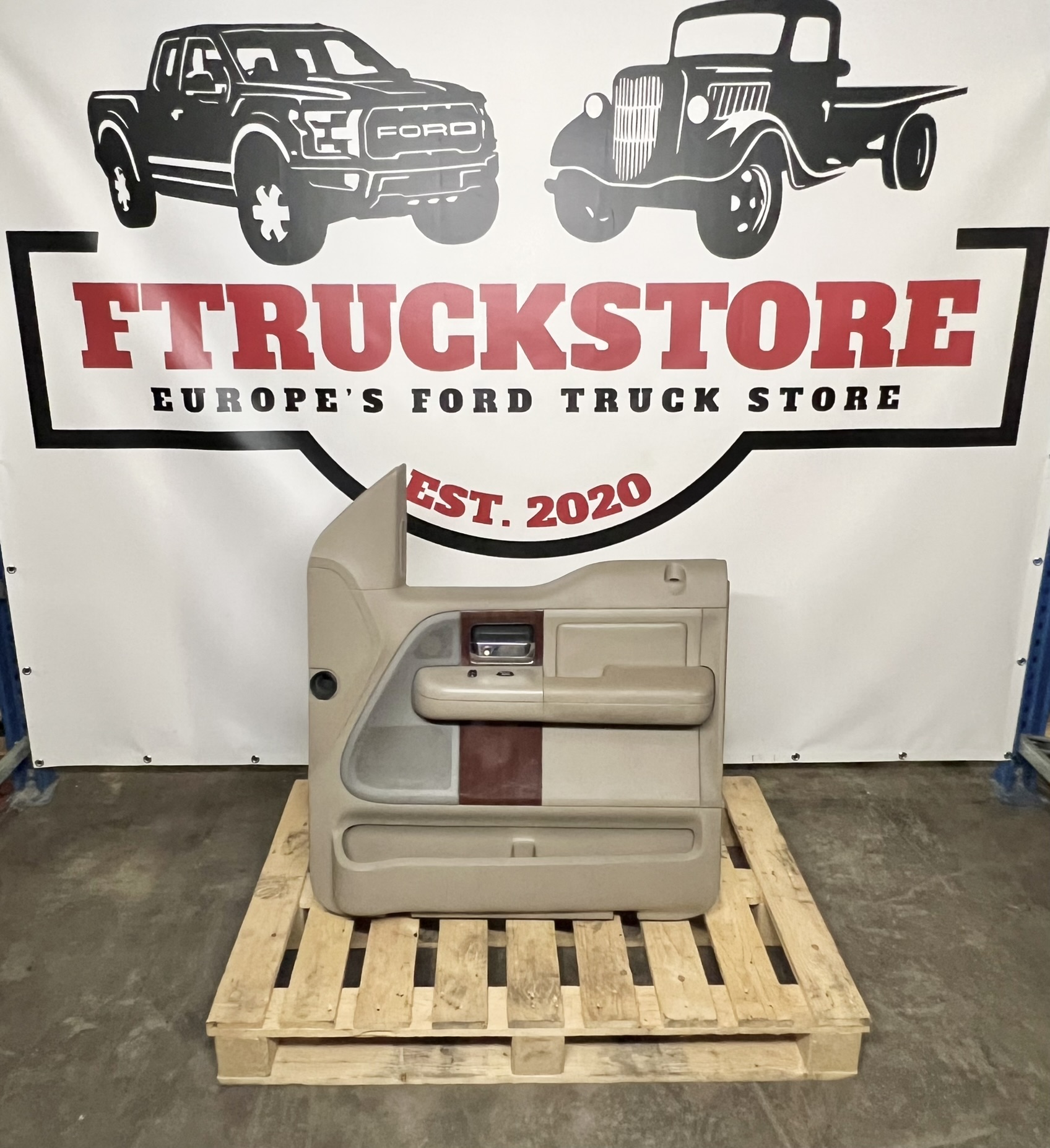 Ford F150 2004/2008 Front Right Door Panel