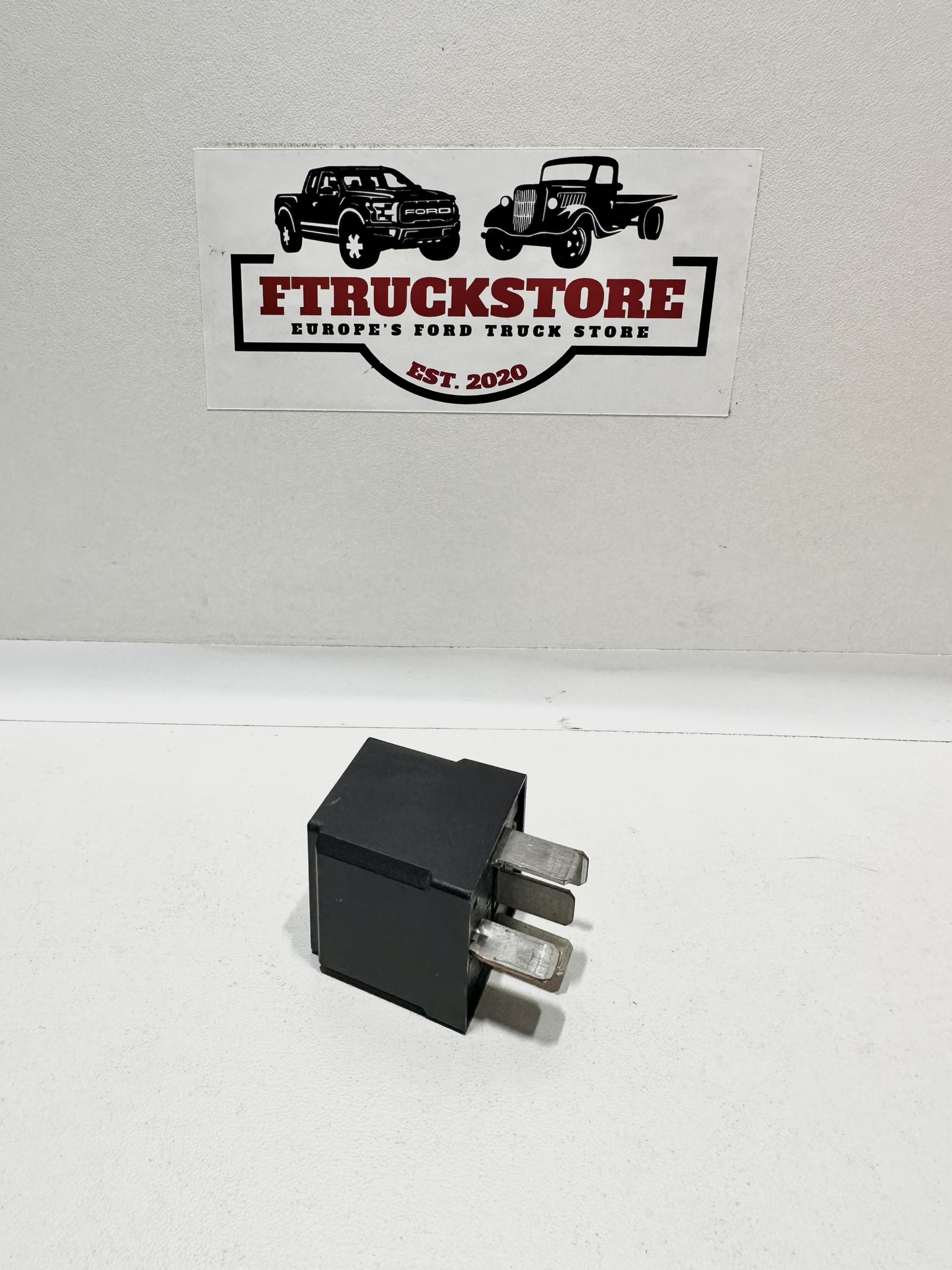 Multi use Relay F0AB-14B192-AA