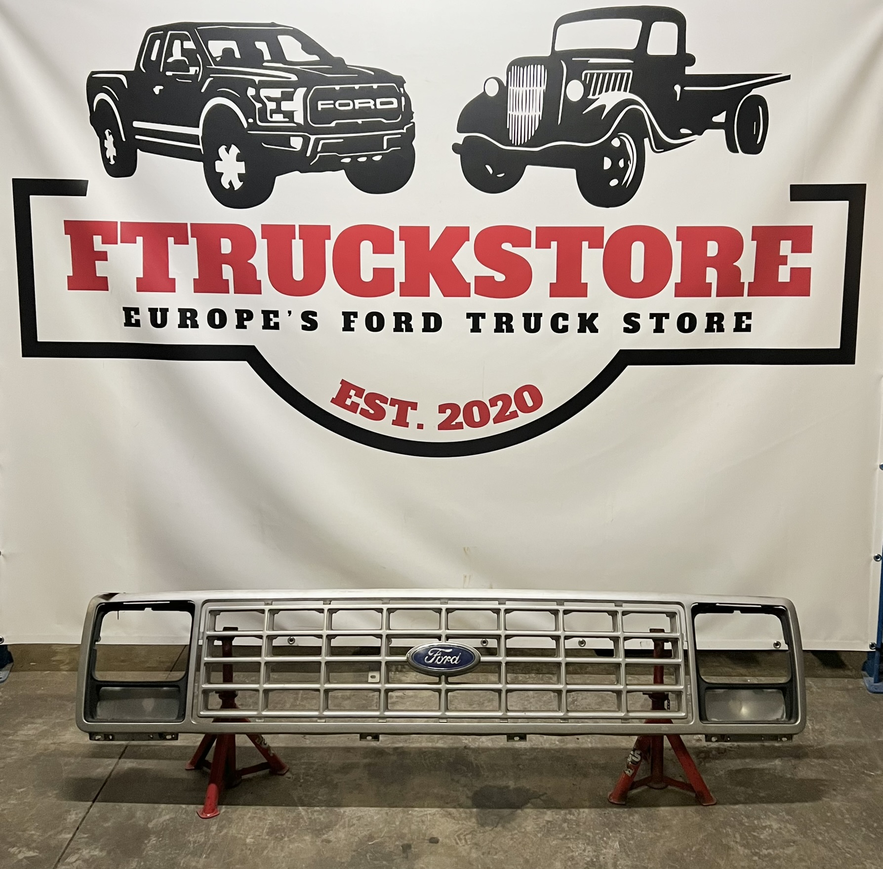 Econoline 1980/1991 Grill Chrome