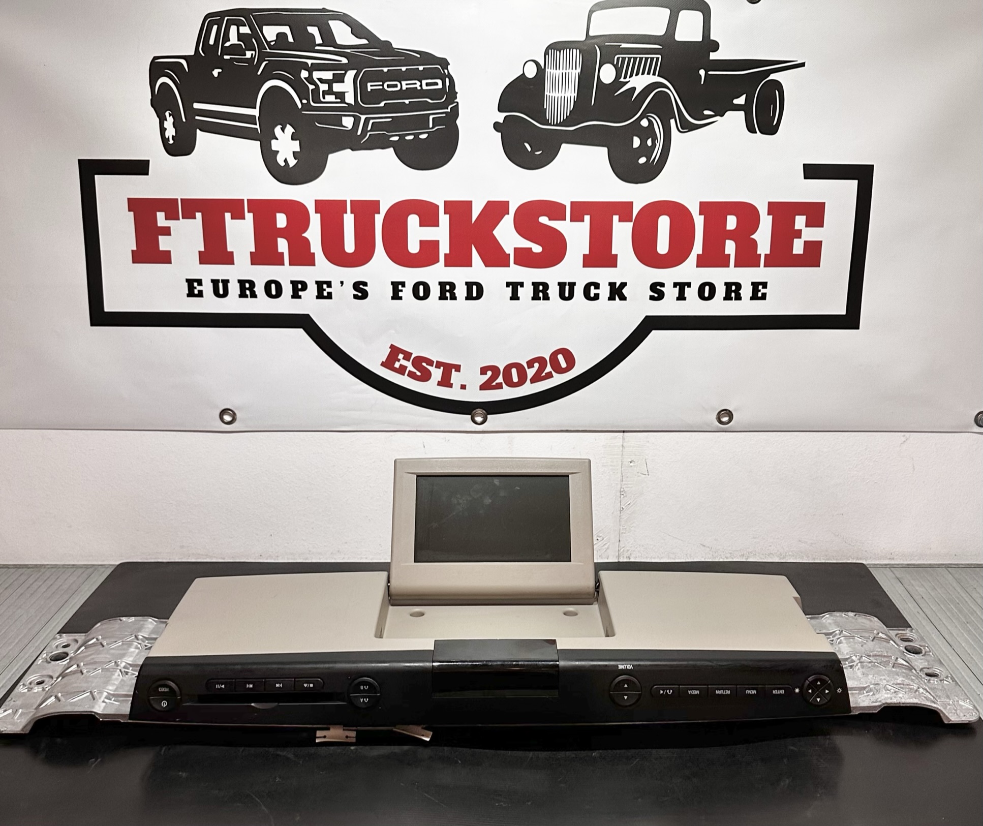 DVD Player Roof Mount Flat