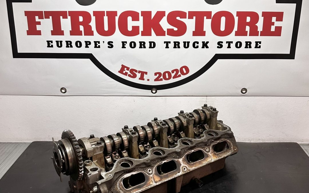 5.4 3V Cylinder head Right