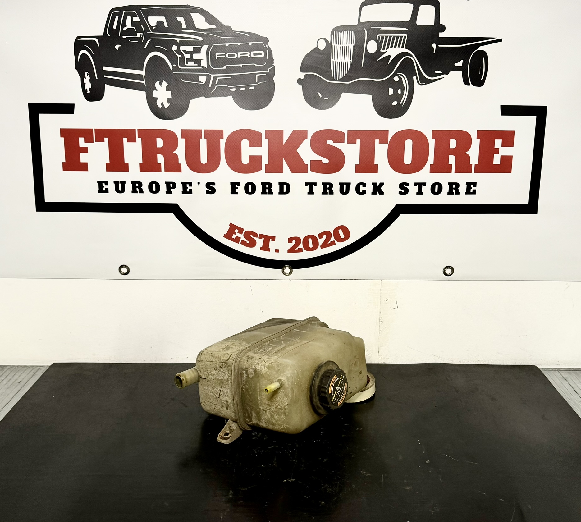 F250 7.3 Powerstroke 1995/1997 Cooling Reservoir