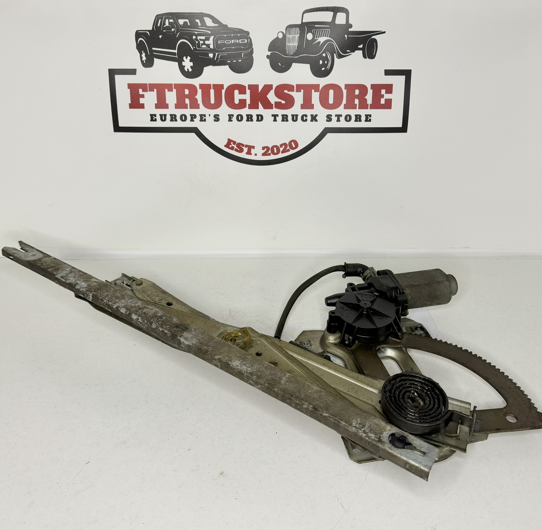 Ford F250 2010 R.R. Window Motor