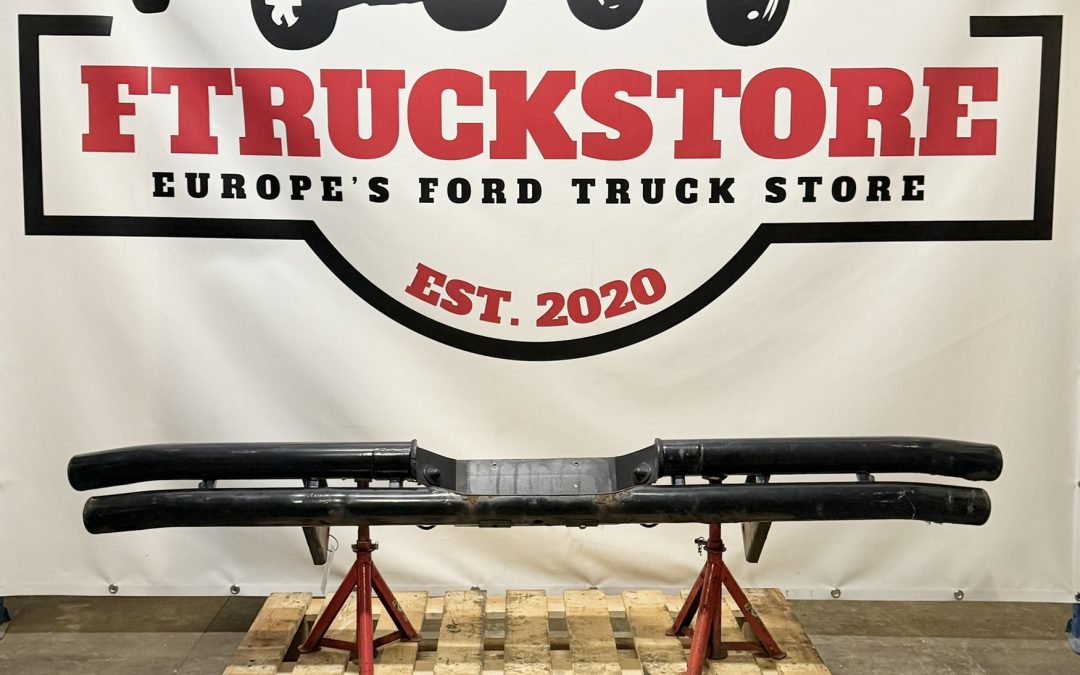 F.Serie 1980/1995 Rear Bumper