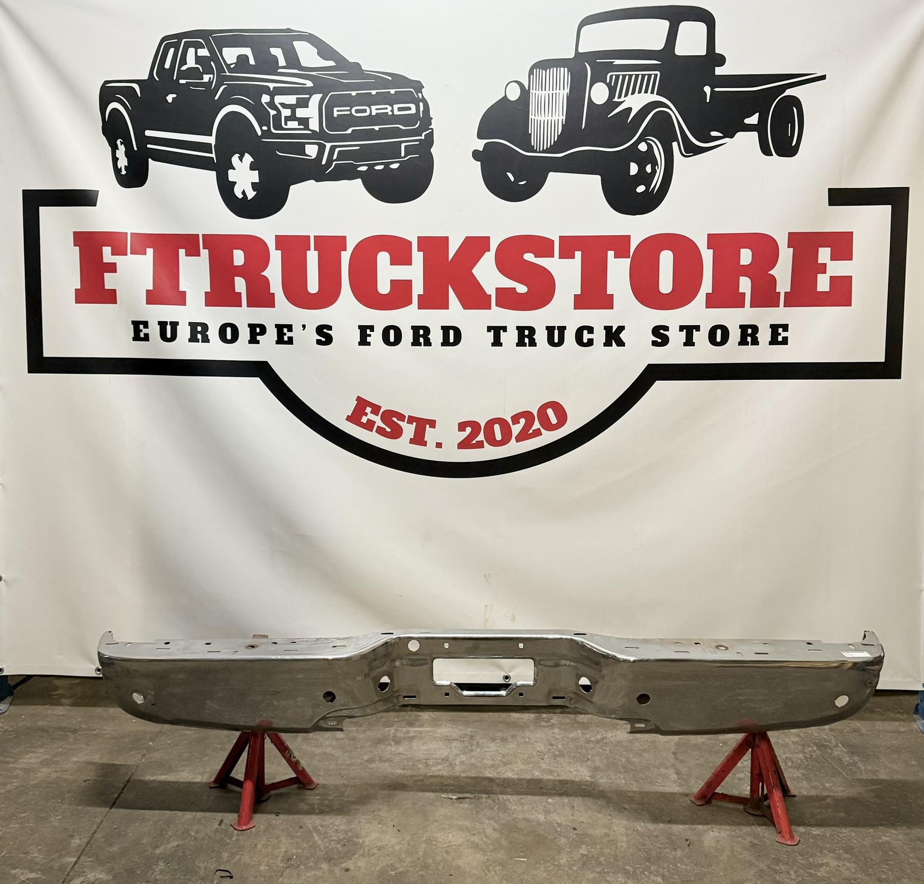 Ford F250 2003/2007 Rear Bumper New