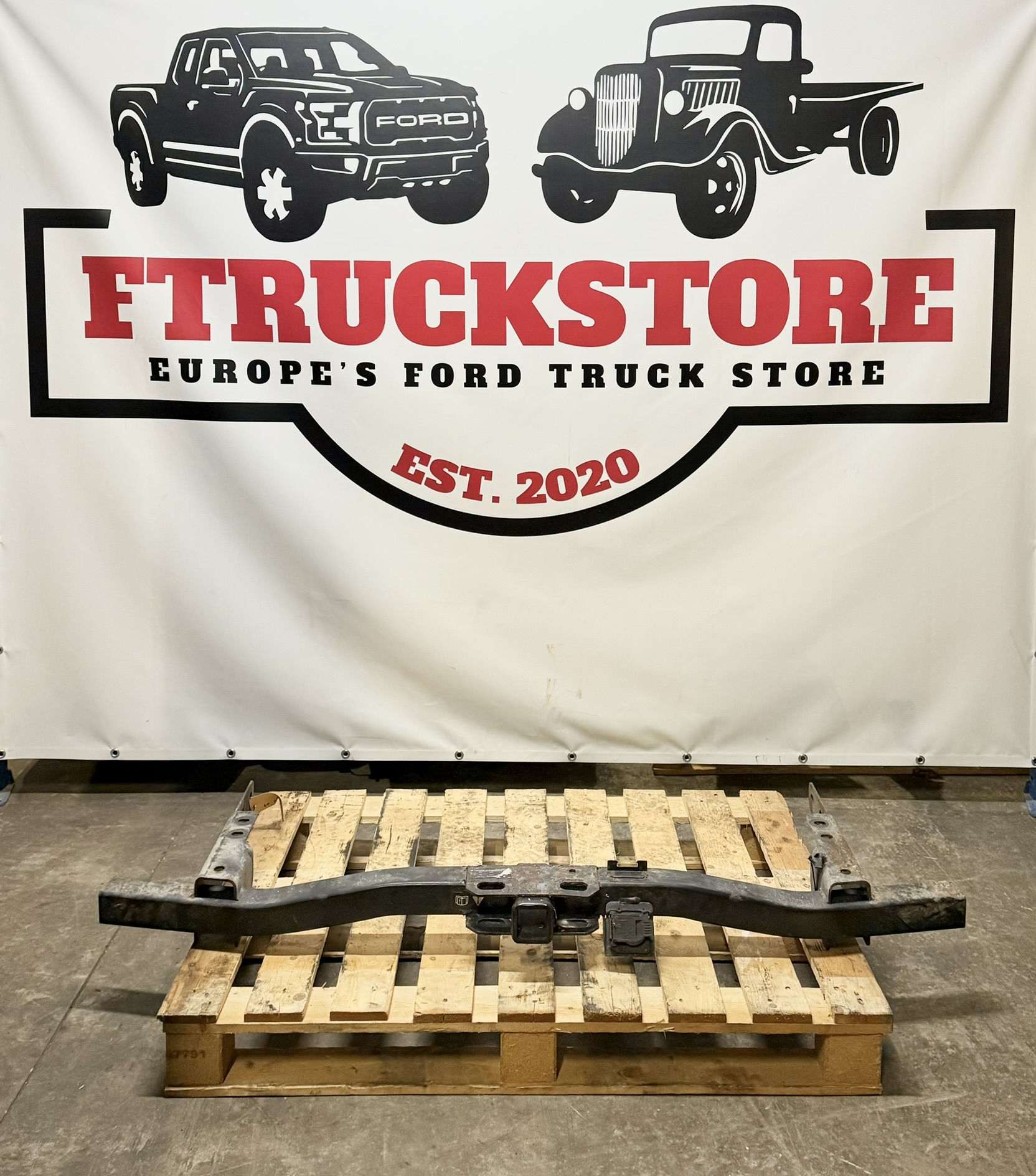 Lincoln Navigator 2003/2006 Hitch