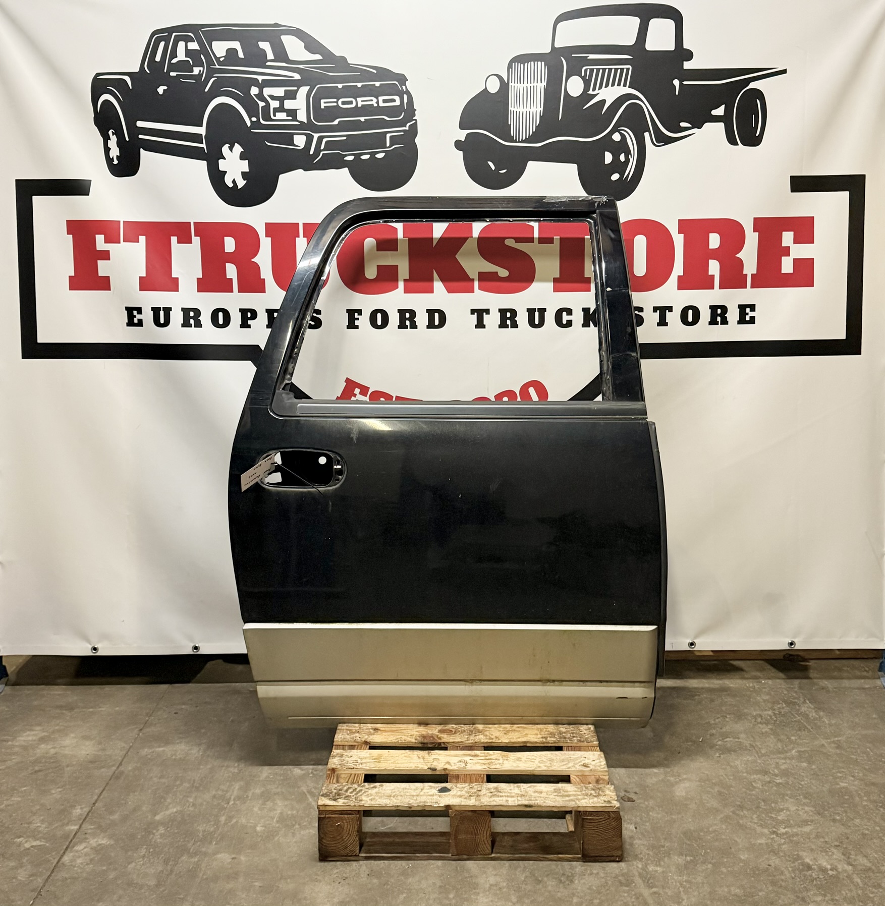 Ford Expedition 2007/2014 Rear Right