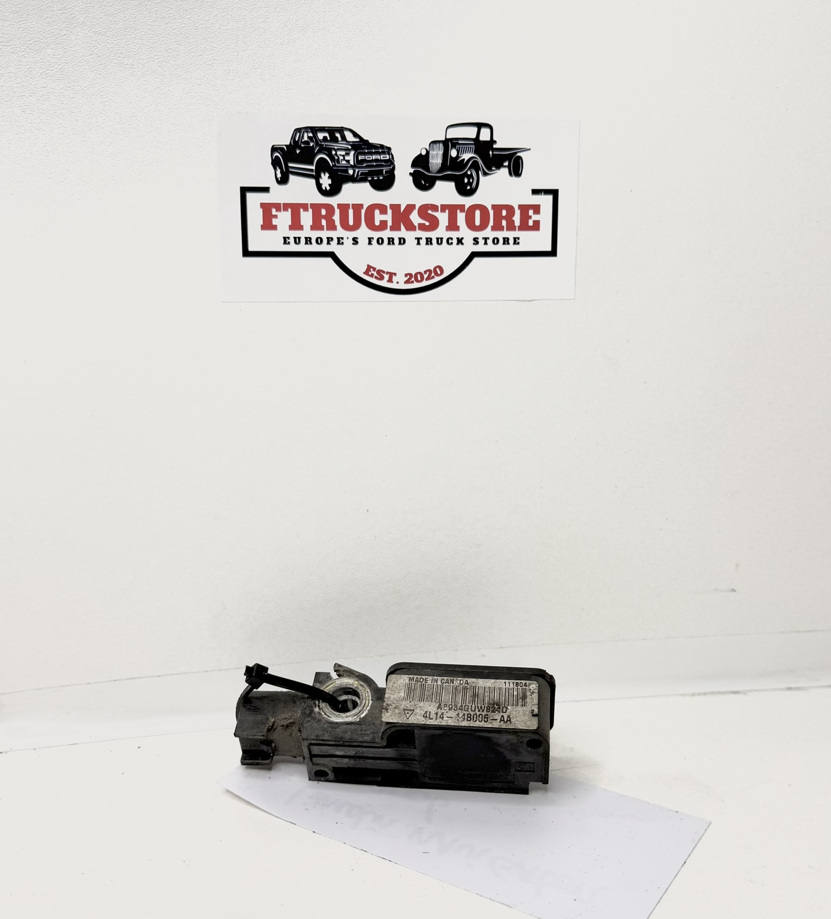 Lincoln Navigator 2006 Crash Sensor