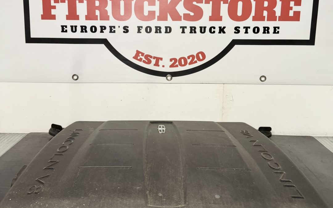 Lincoln Navigator 2003/2010 Engine Cover