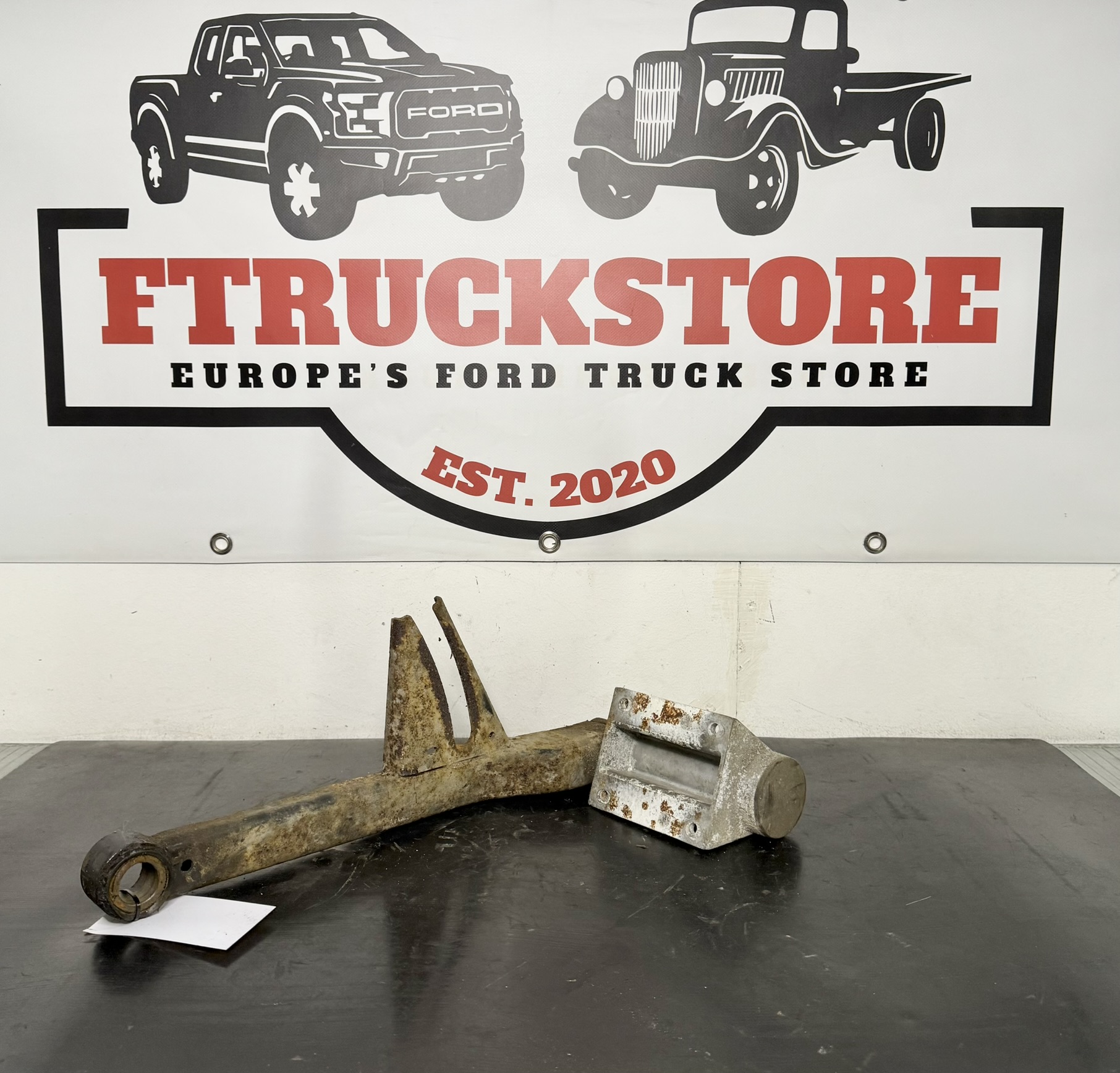 Lincoln Navigator 2003/2006 Slide Arm