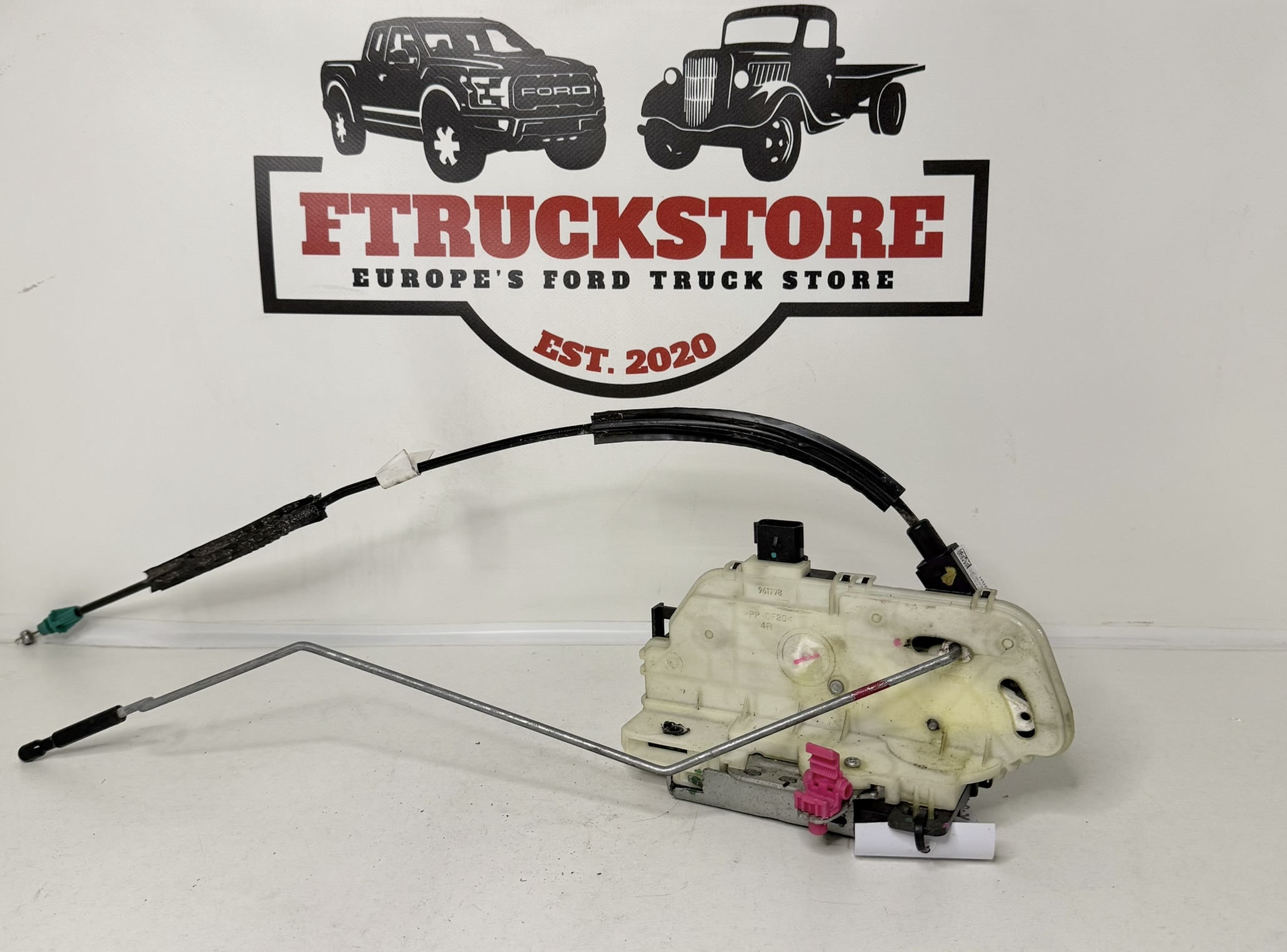 Ford F150 Crew Cab 2009/2014 R.R. Door Latch