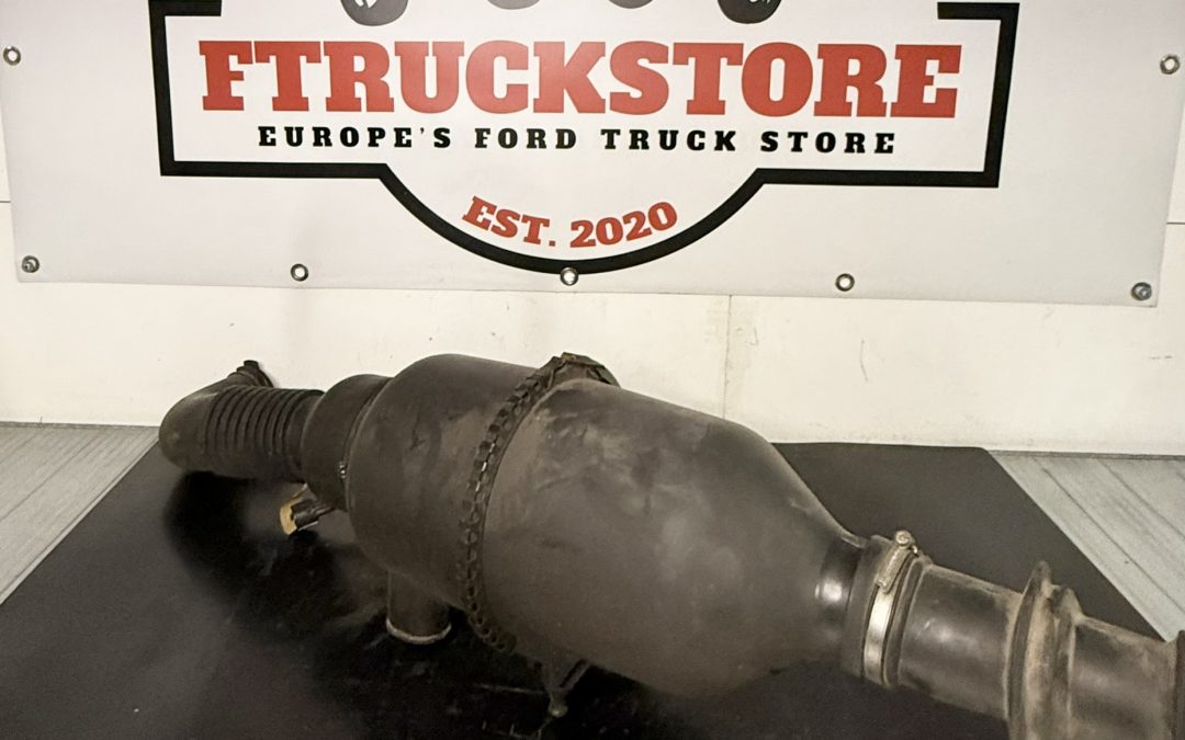 F150 4.2 v6 1997 2WD Air Filter Box