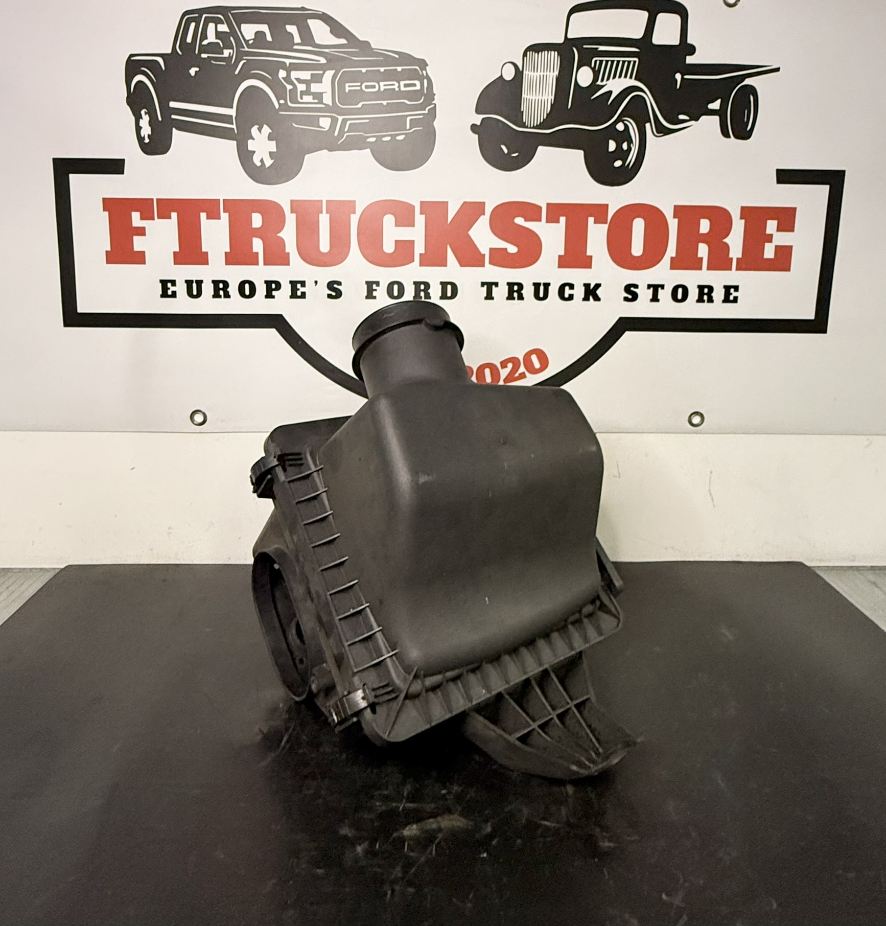 F150 5.0 V8 2015/2017 NEW Air Filter Box