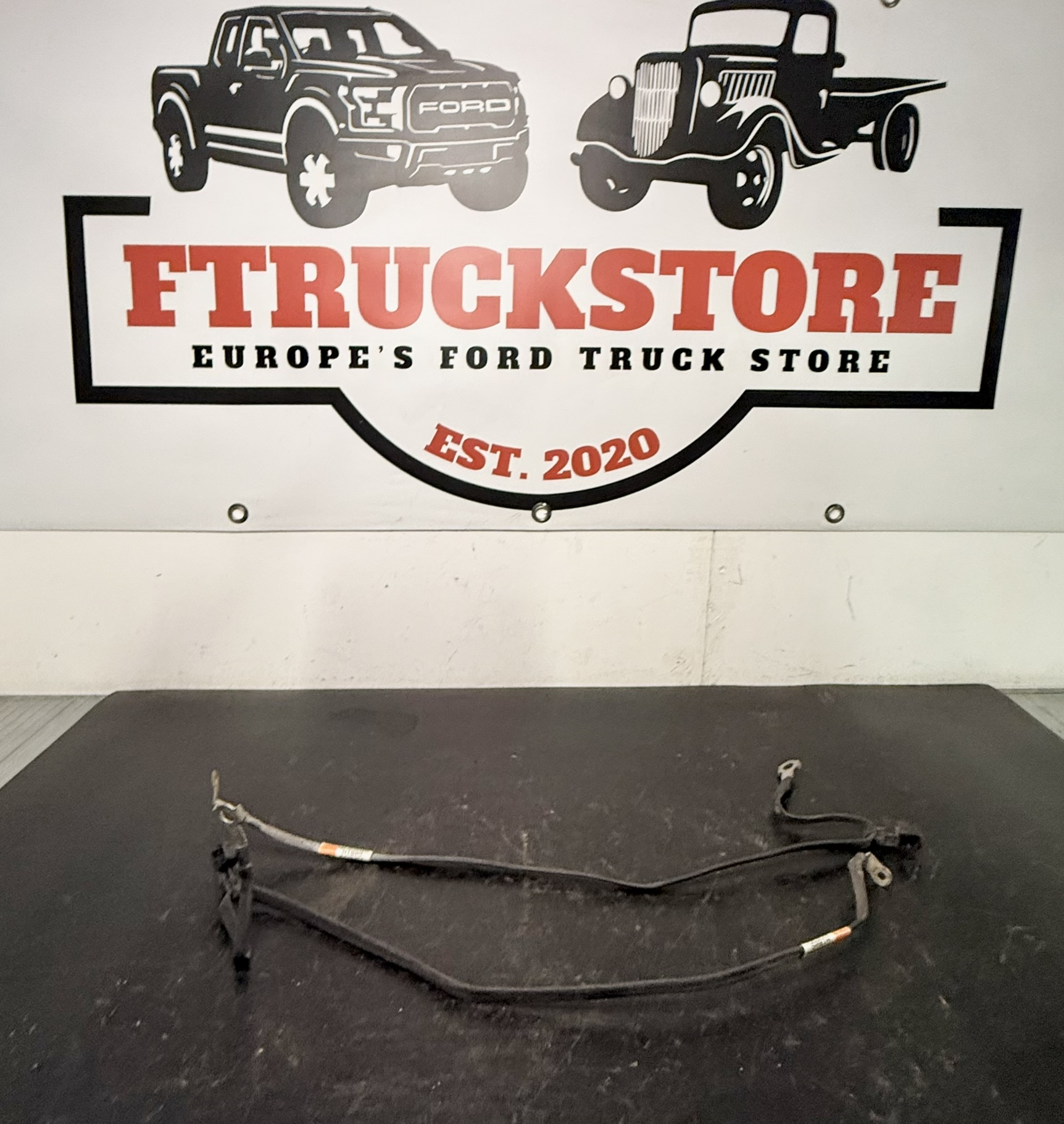 Diverse Harness Ground