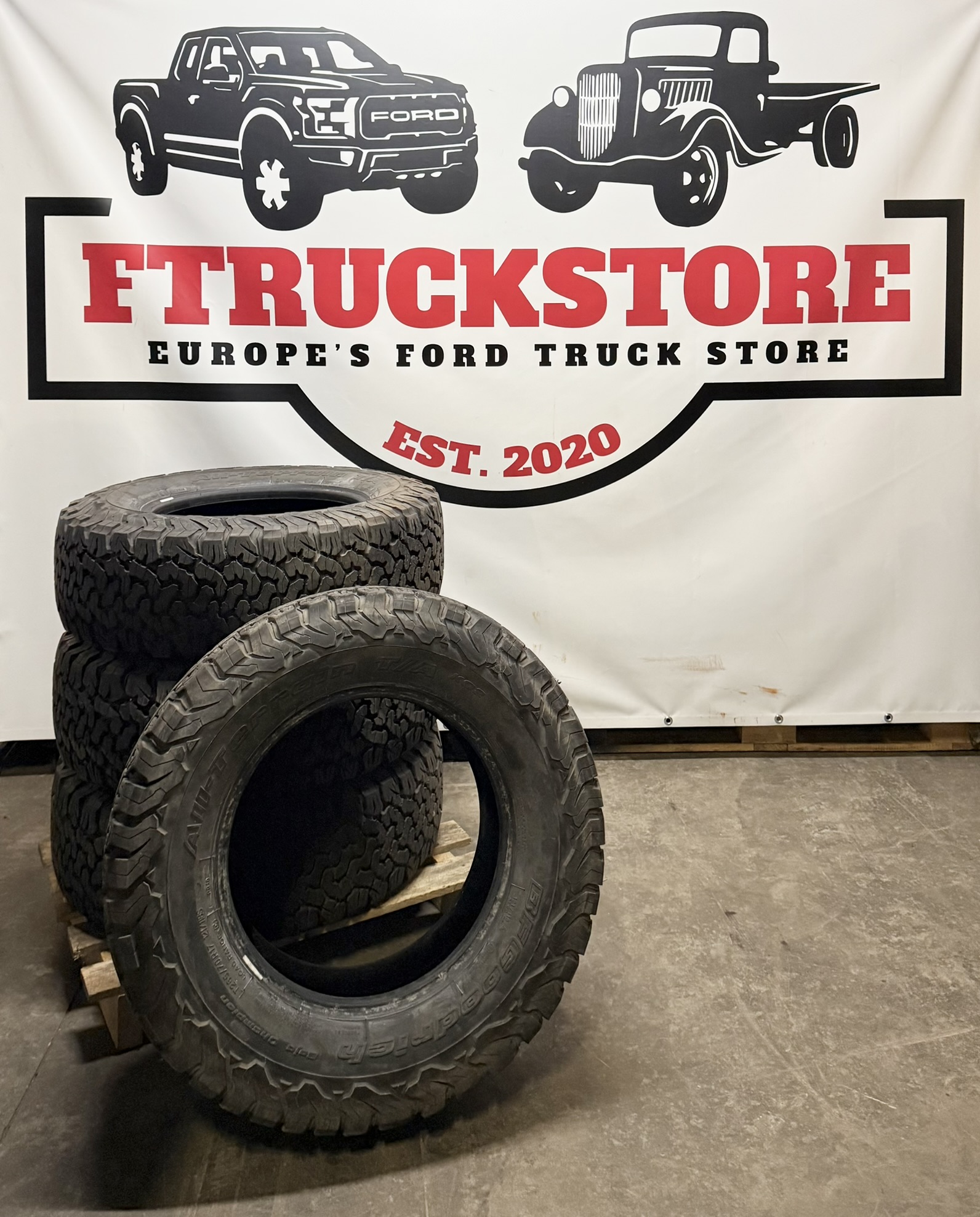 265/70R17 BF Goodrich Tire Set