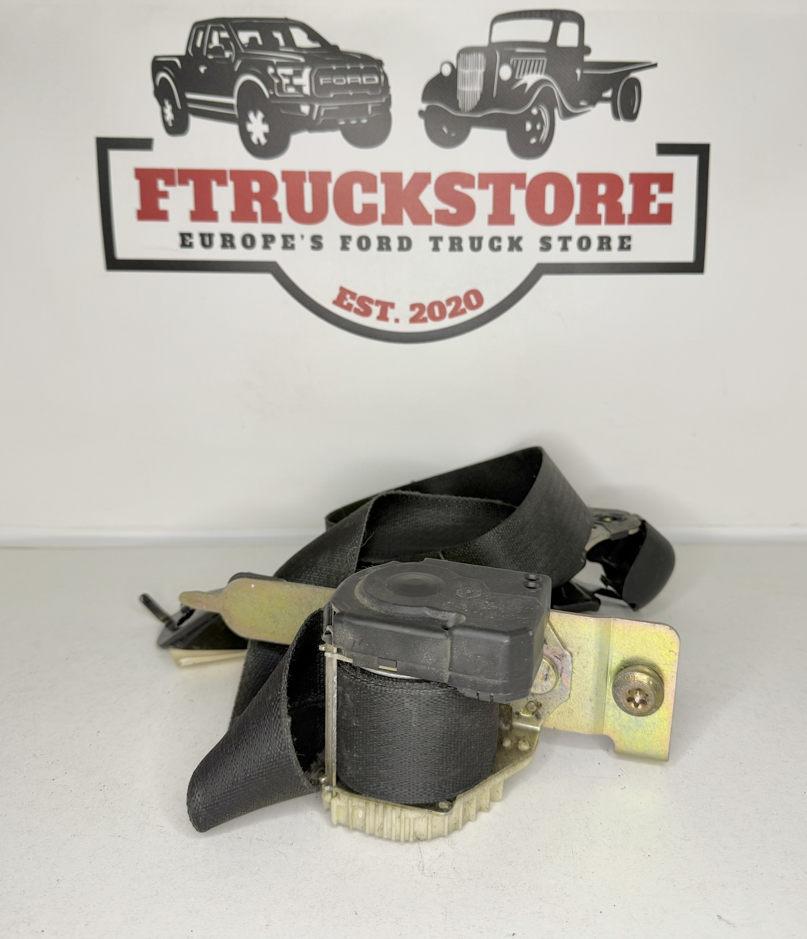 Ford F150 2005 F.L. Crew Cab Seat Belt