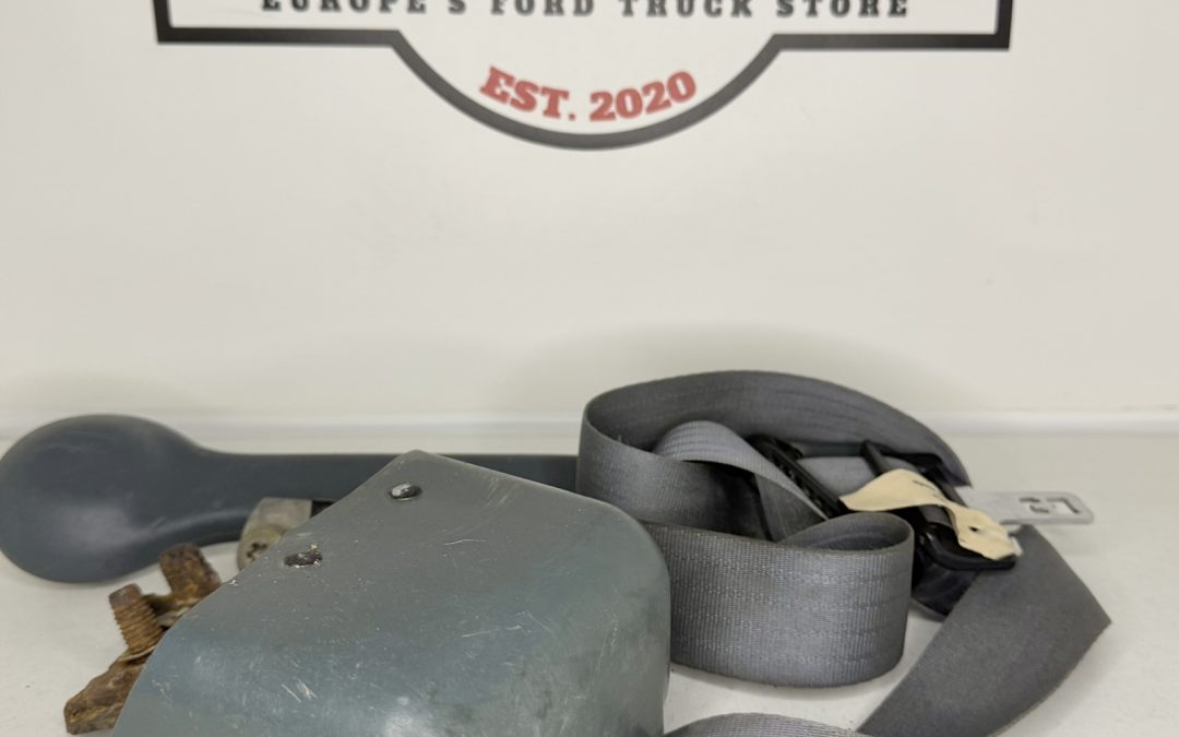 Ford F150 1999/2000 Grey Seat Belt