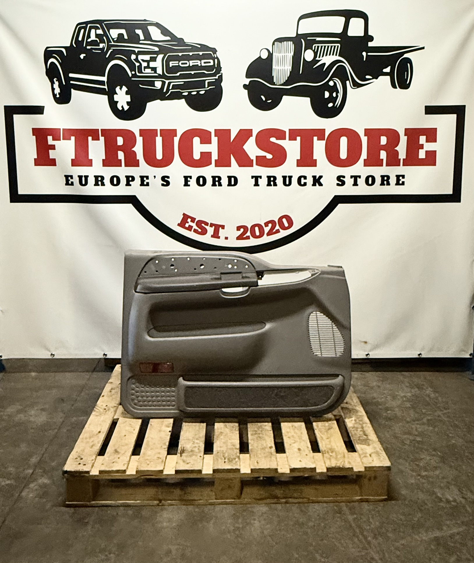 Ford F250 1999/2002 F.L Door Panel