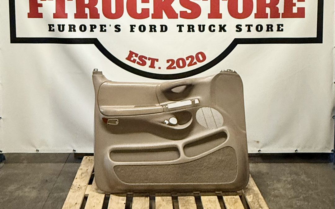 Ford F150 1997/2003 F.L Lariat Door Panel