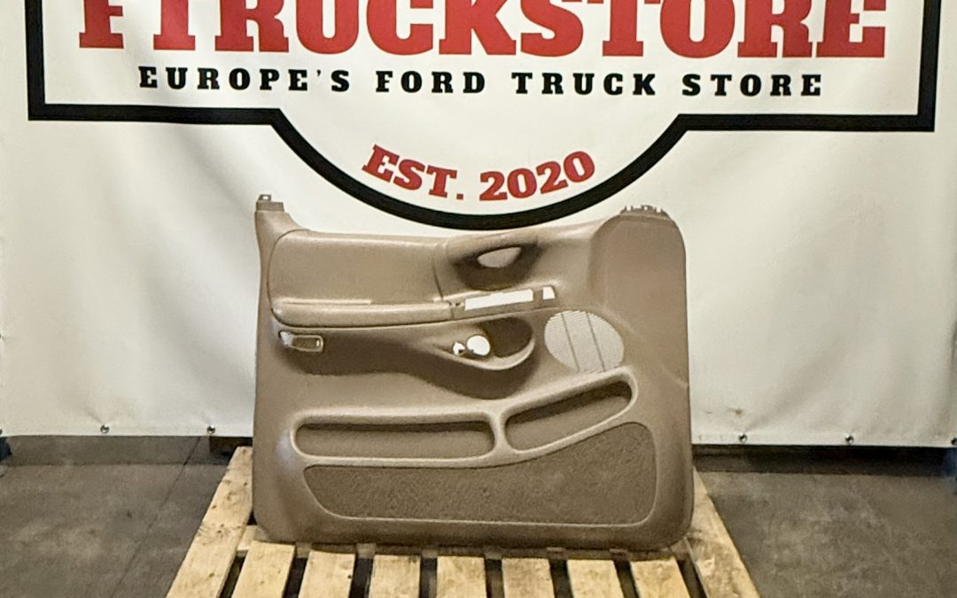 Ford F150 1997/1998 F.L. Door Panel