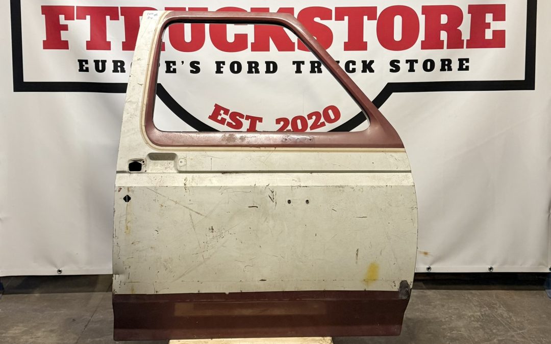 Ford F150 1984 Front Right
