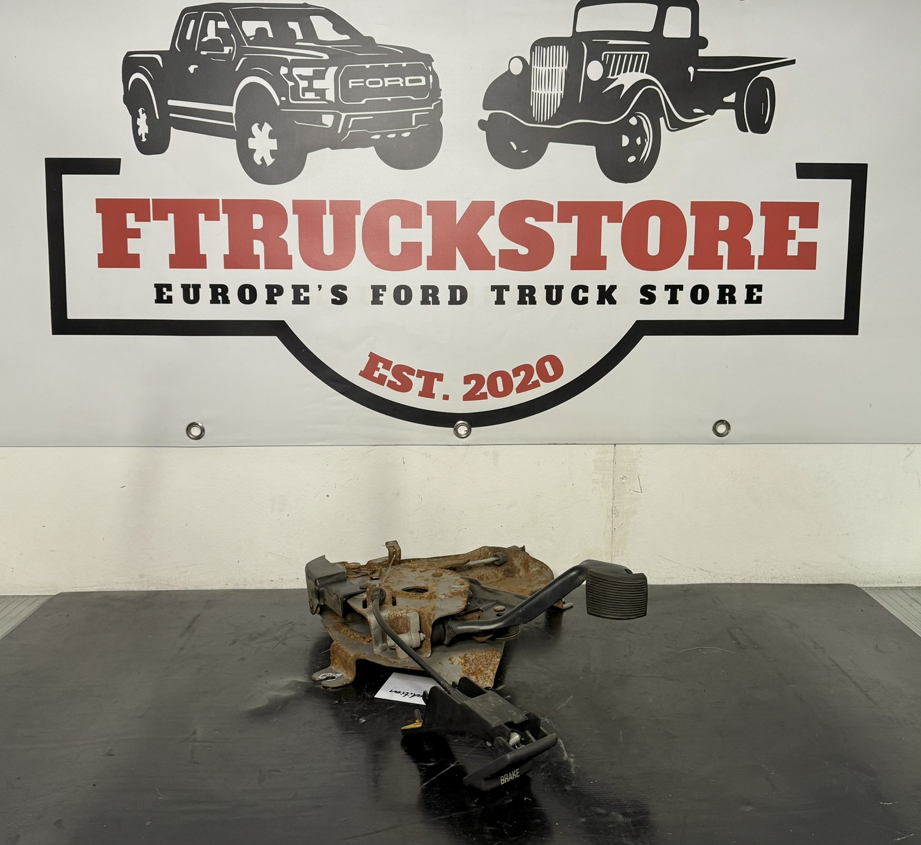 Ford Expedition 2007/2010 Parking Brake