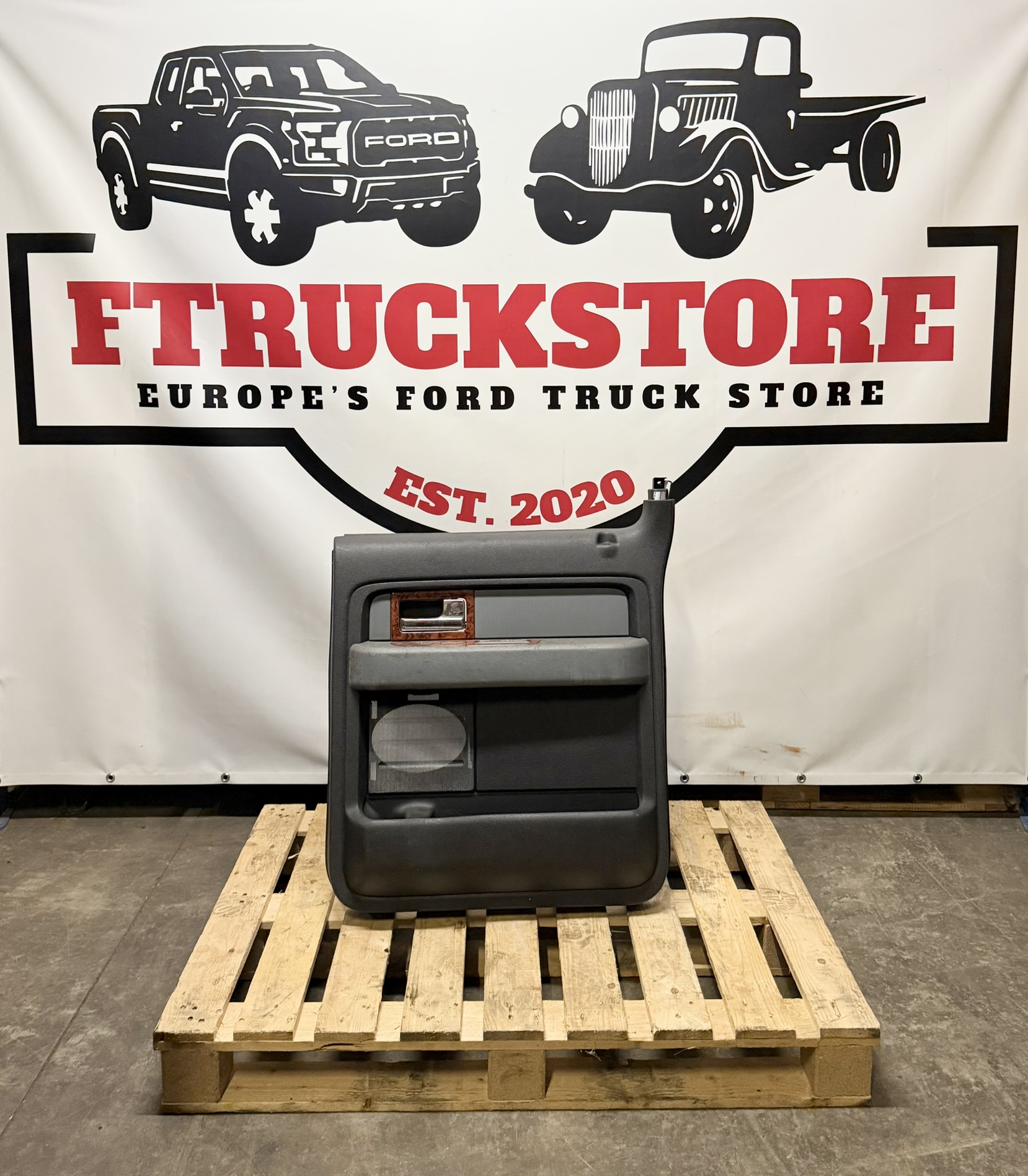 Ford F150 2011 Rear Right Door Panel