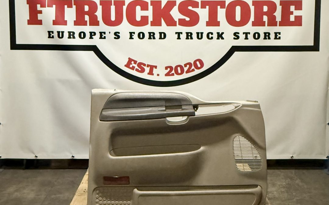 Ford F250 CrewCab 2003/2007 F.L. Door Panel