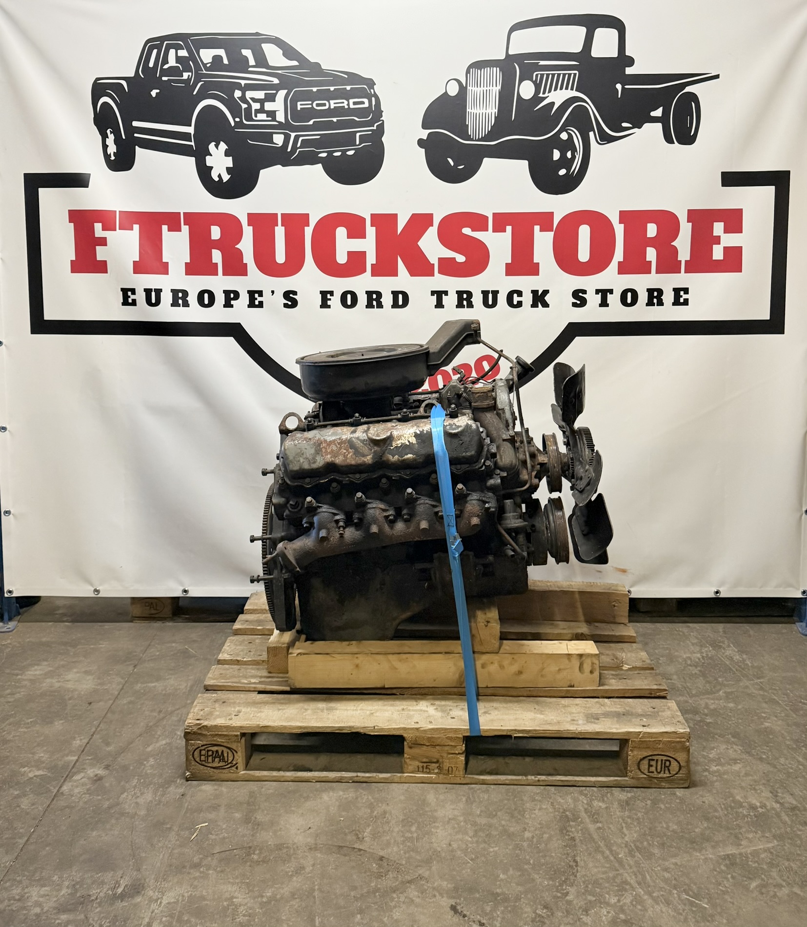 7.3 V8 Navistar Engine 31.000 Miles 1994