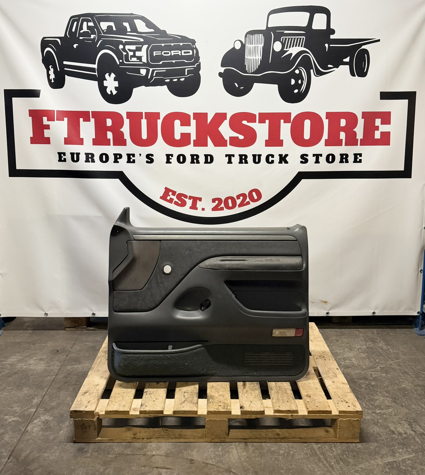 F.Serie 1992/1995 F.R. Door Panel