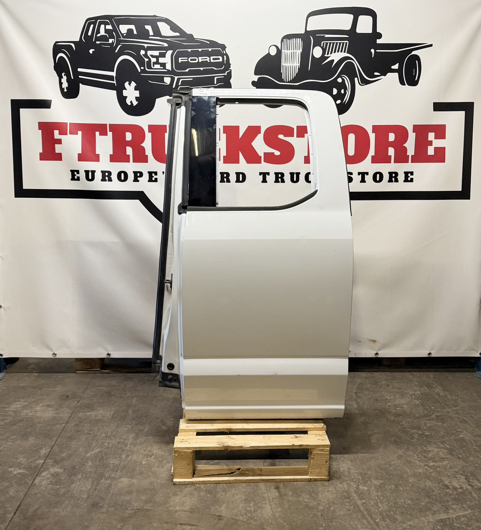 Ford F150  SuperCab 1/2 2016 Rear Left