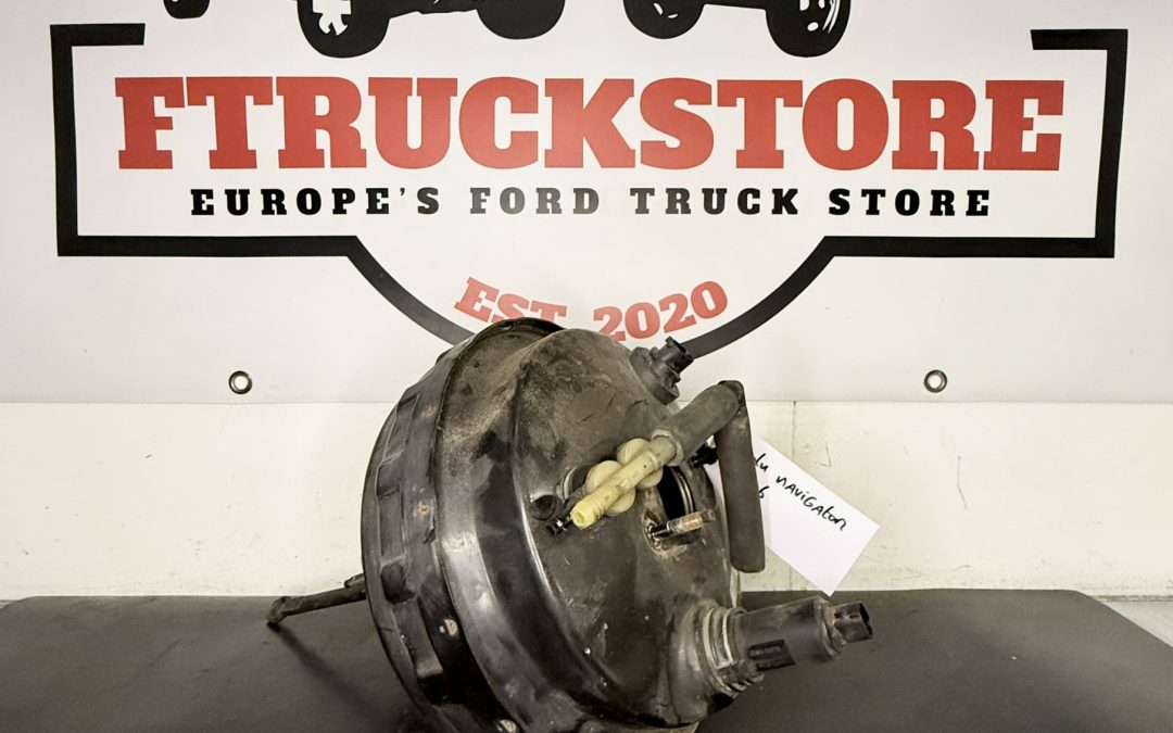 Lincoln Navigator 2003/2006 Power Brake Booster