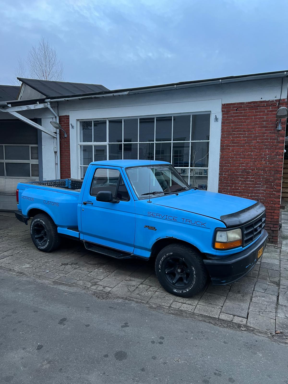 Ford F150 4.9 Inline Six 1992 StepSide FOR PARTS