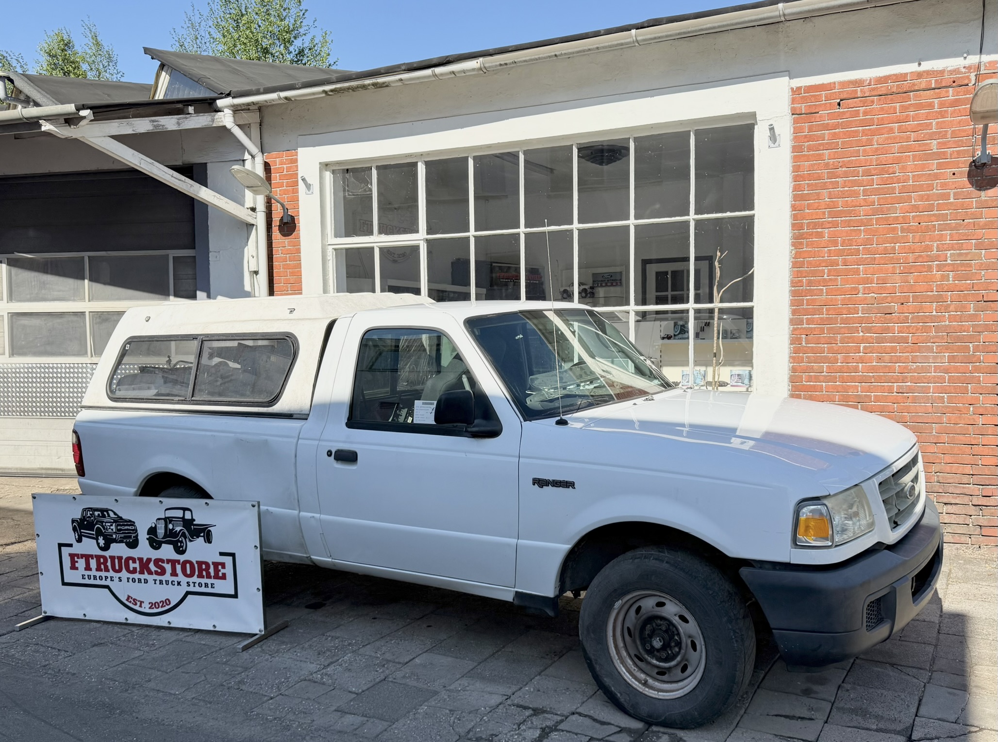 Ford Ranger 3.0 v6 2WD 2001 FOR PARTS