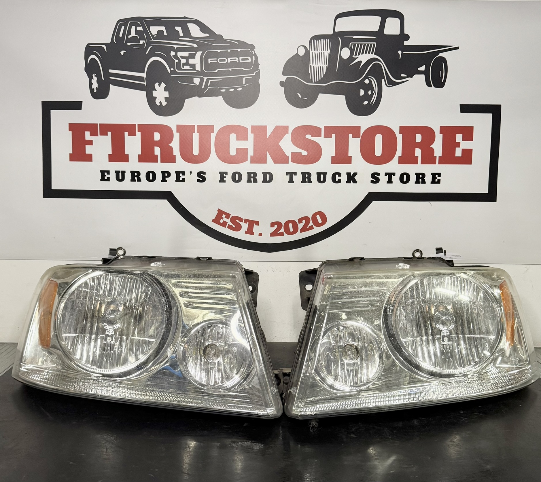 Ford F150 2004/2008 Headlamp Set