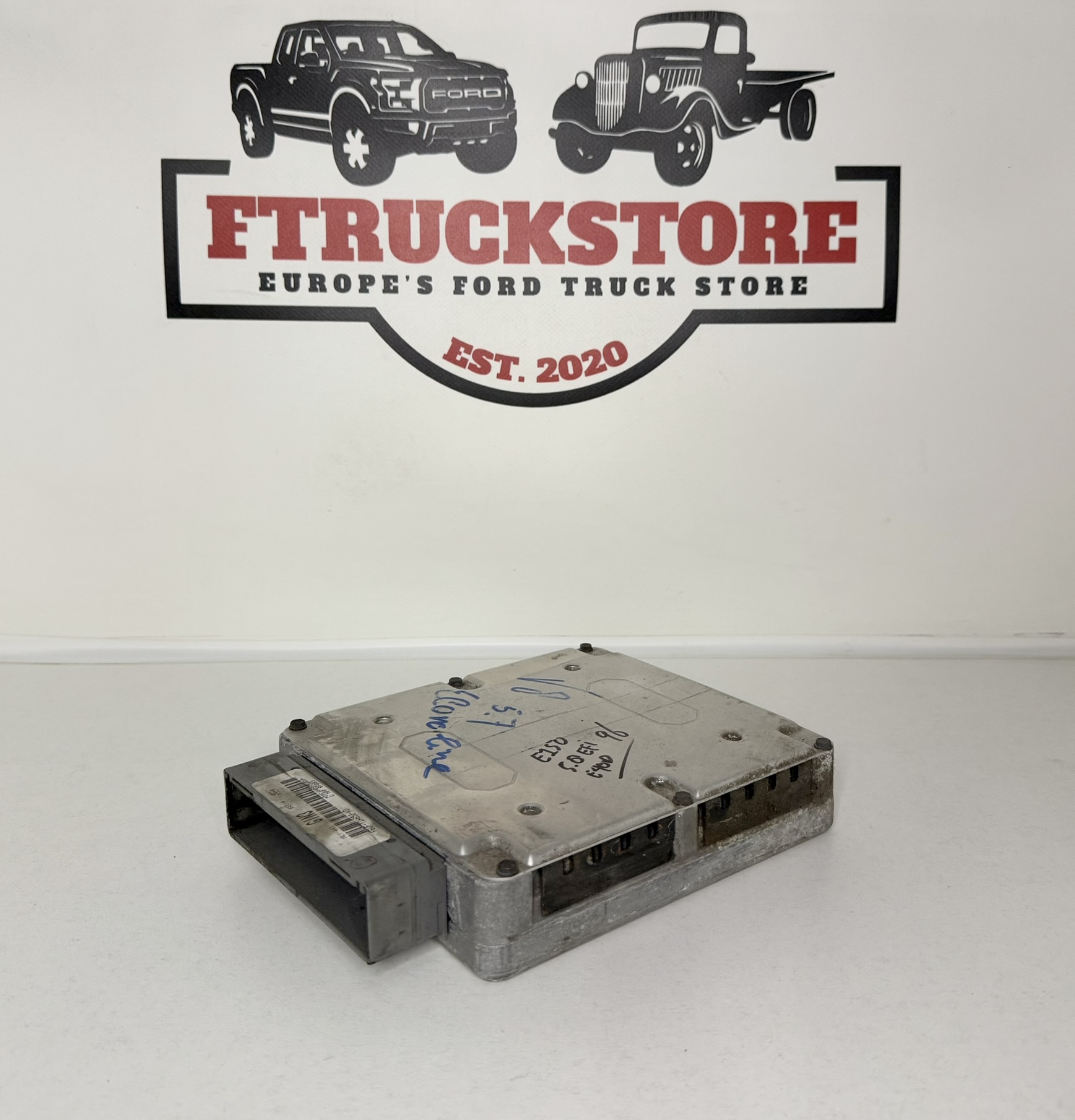 Ford E150/E250 5.8 1996 F64F-12A650-KD PCM