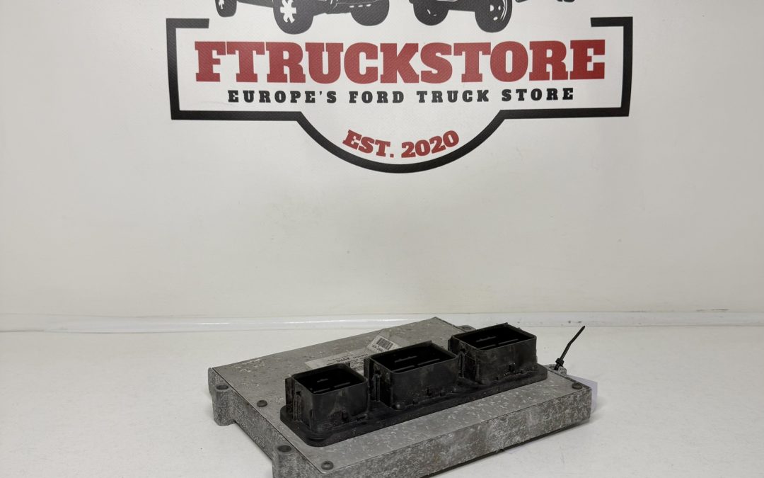 Lincoln Navigator 5.4 V8 2005 5L7A-12A650-LA PCM