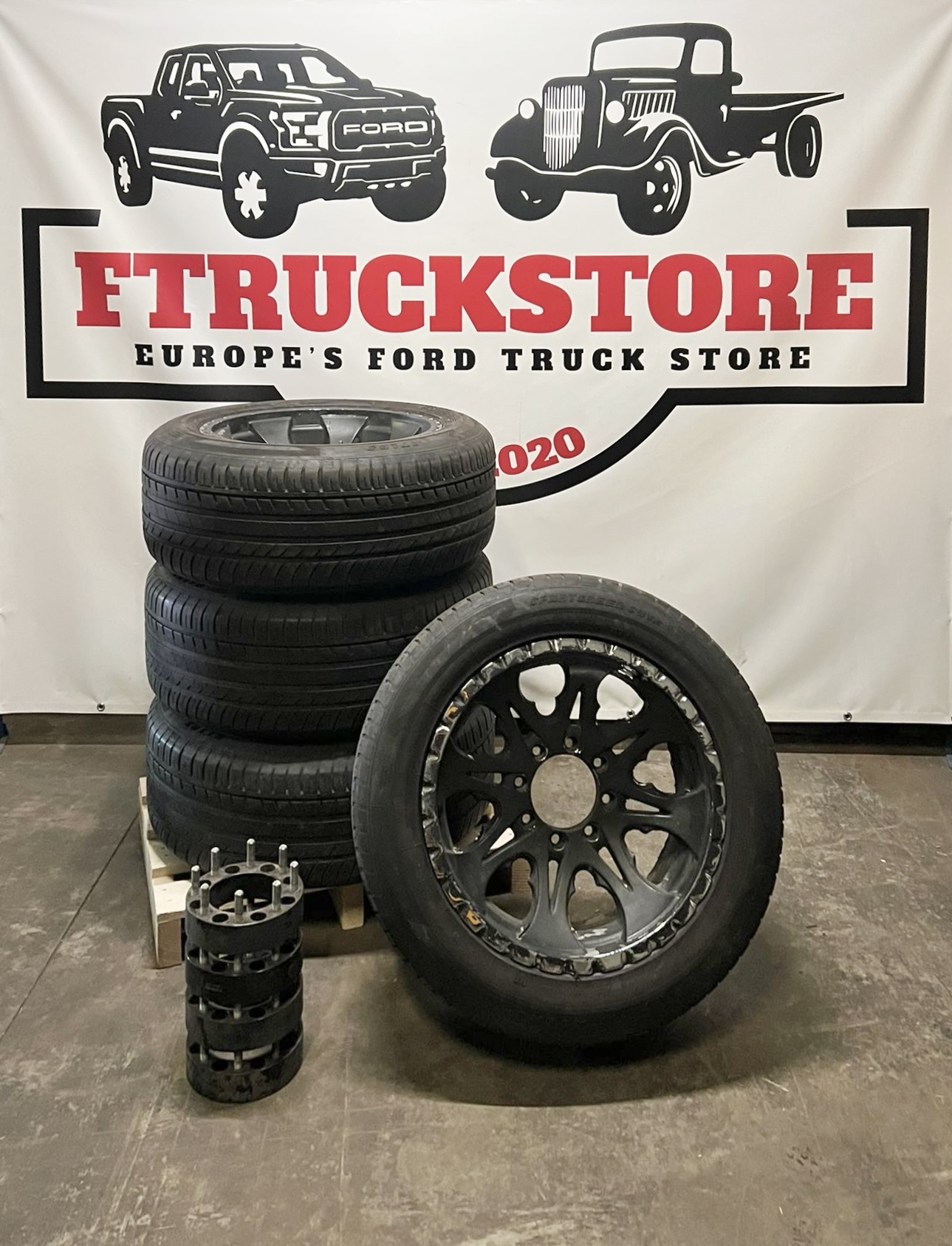 F250/F350 8-lug Wheel Set with spacer 1961/1996 20Inch