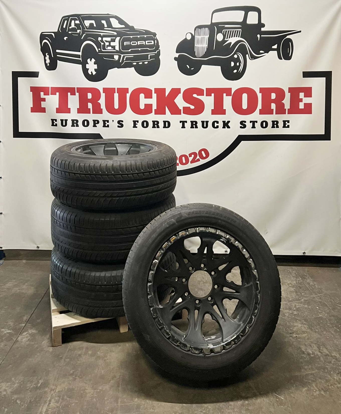 F250/F350 8-lug Wheel Set 1999/2010 20Inch