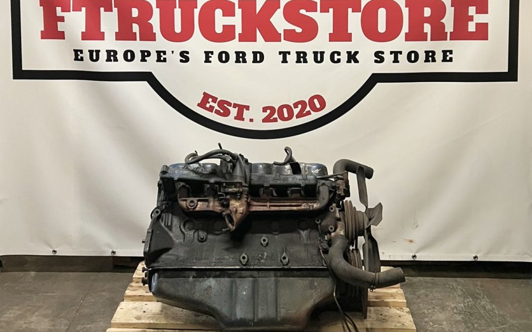 300 C.U.I. Inline Six 1981